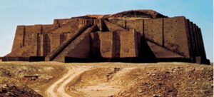 Nanna Ziggurati - Mezopotamya Sanatı